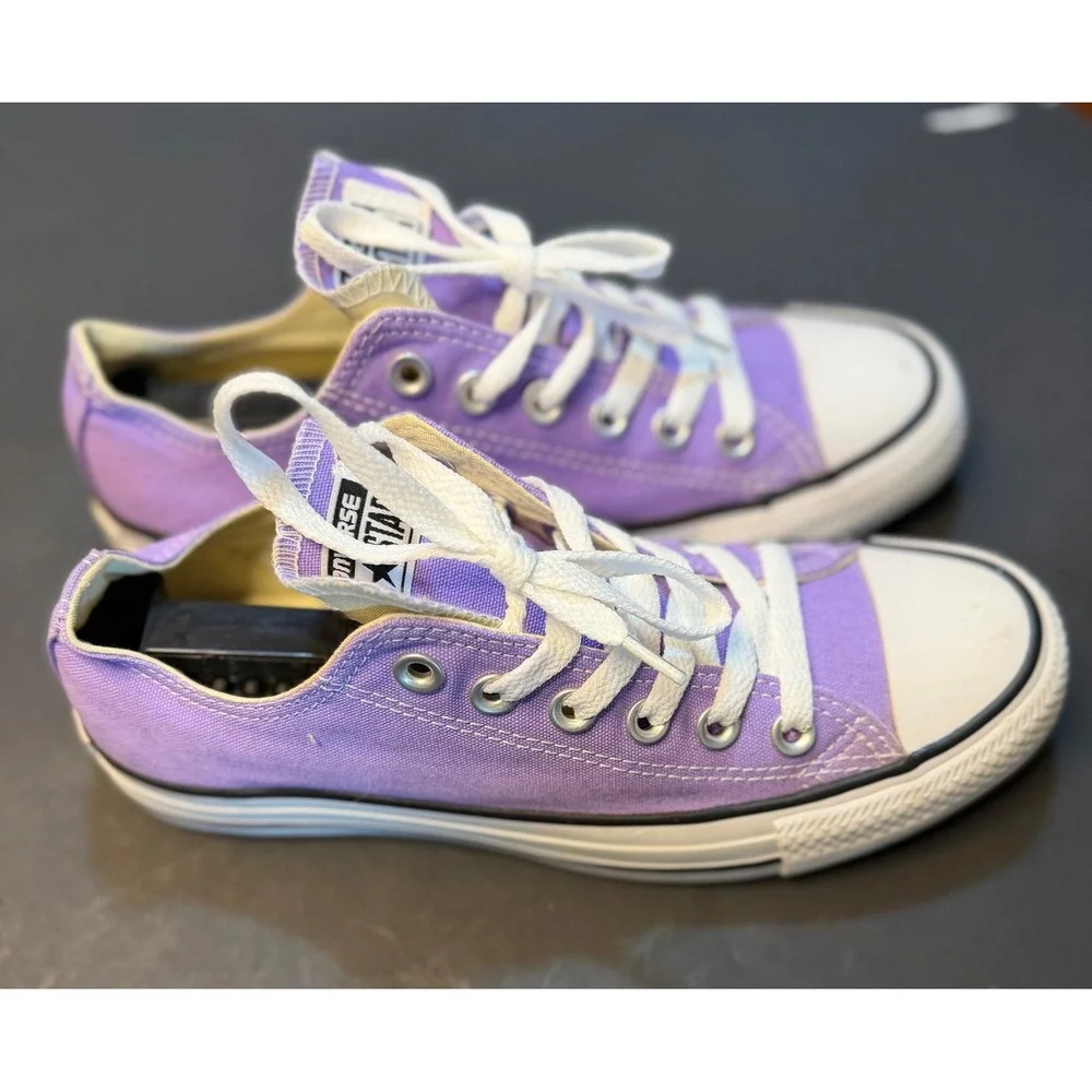 Converse Chuck Taylor All Star Low Top Purple Canvas Sneakers 153873F Mens 5 - Picture 3 of 6